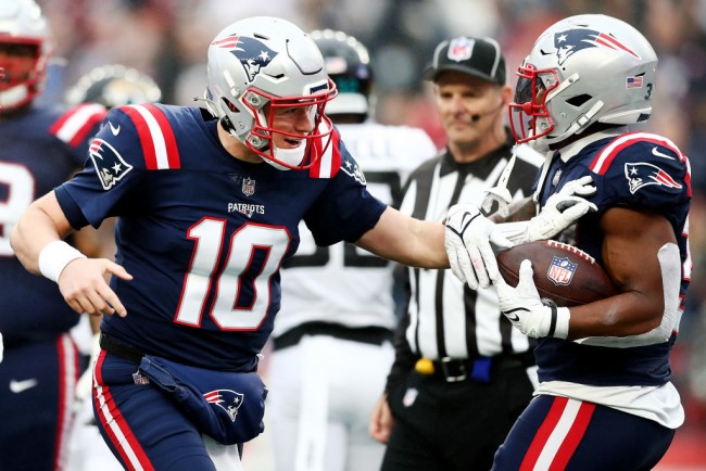 new england patriots vs miami dolphins week 18 predictions picks odds and nfl preview