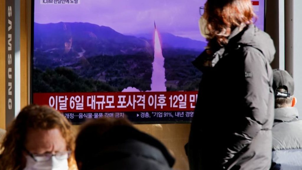 2022 12 18t214531z 1 lynxmpeibh09d rtroptp 3 northkorea missiles